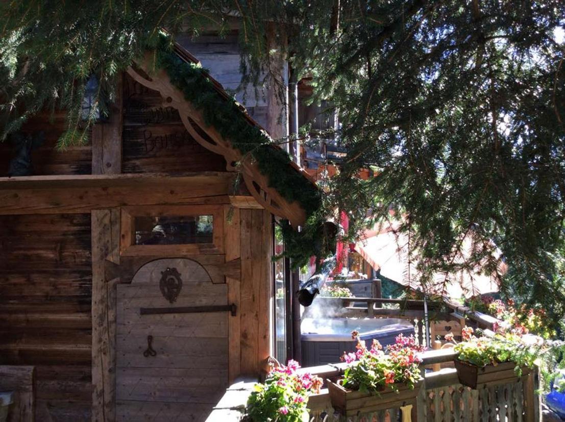 Hotel Les Chalets De Philippe Avec Jacuzzis Privatifs シャモニー エクステリア 写真