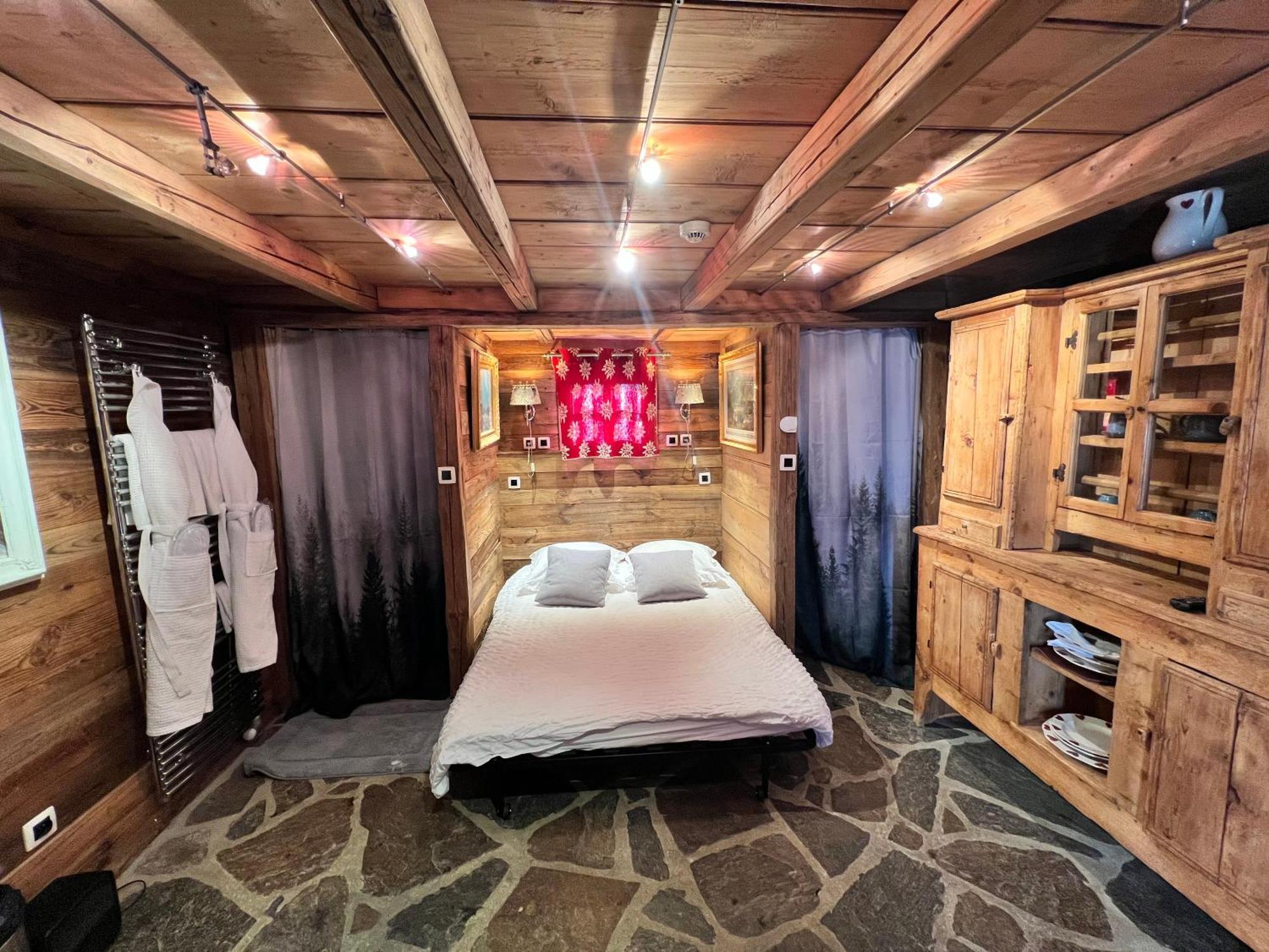 Hotel Les Chalets De Philippe Avec Jacuzzis Privatifs シャモニー エクステリア 写真