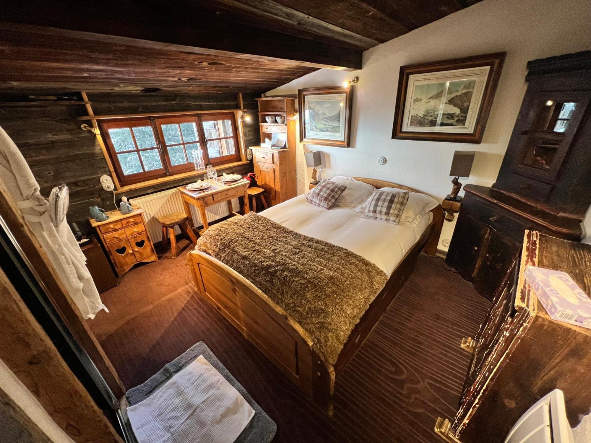 Hotel Les Chalets De Philippe Avec Jacuzzis Privatifs シャモニー エクステリア 写真